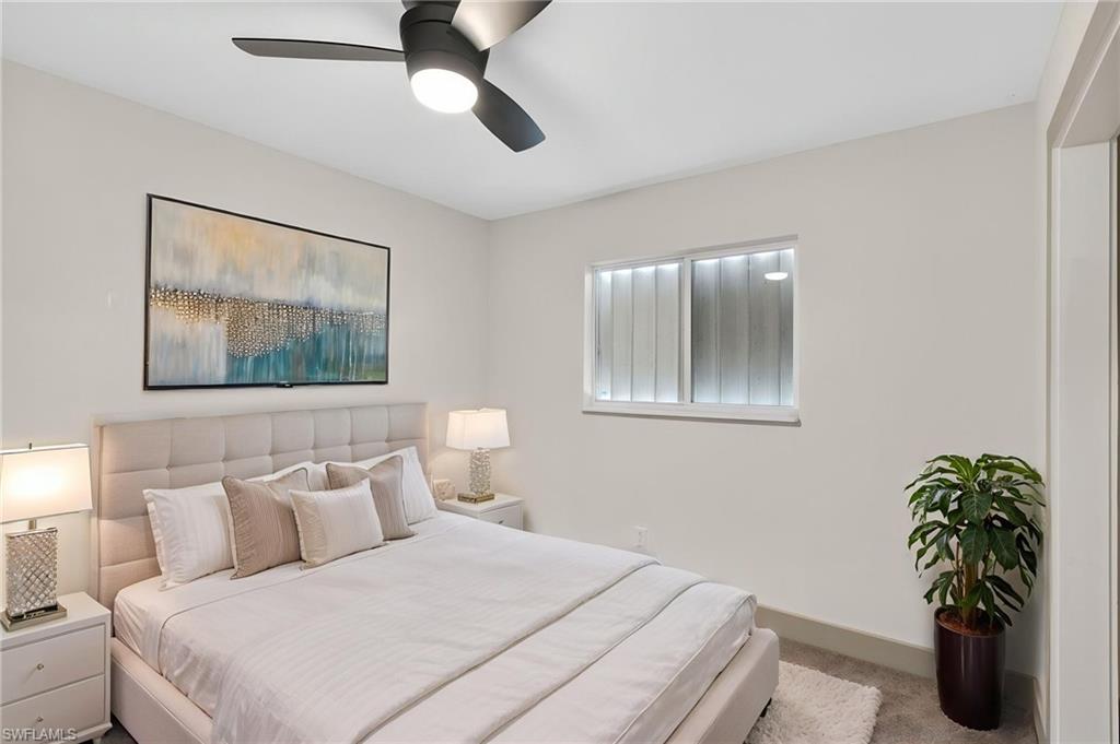 610 21st LN photo 27