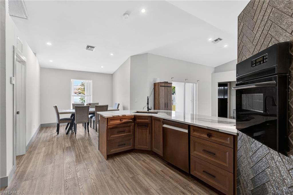 610 21st LN photo 16