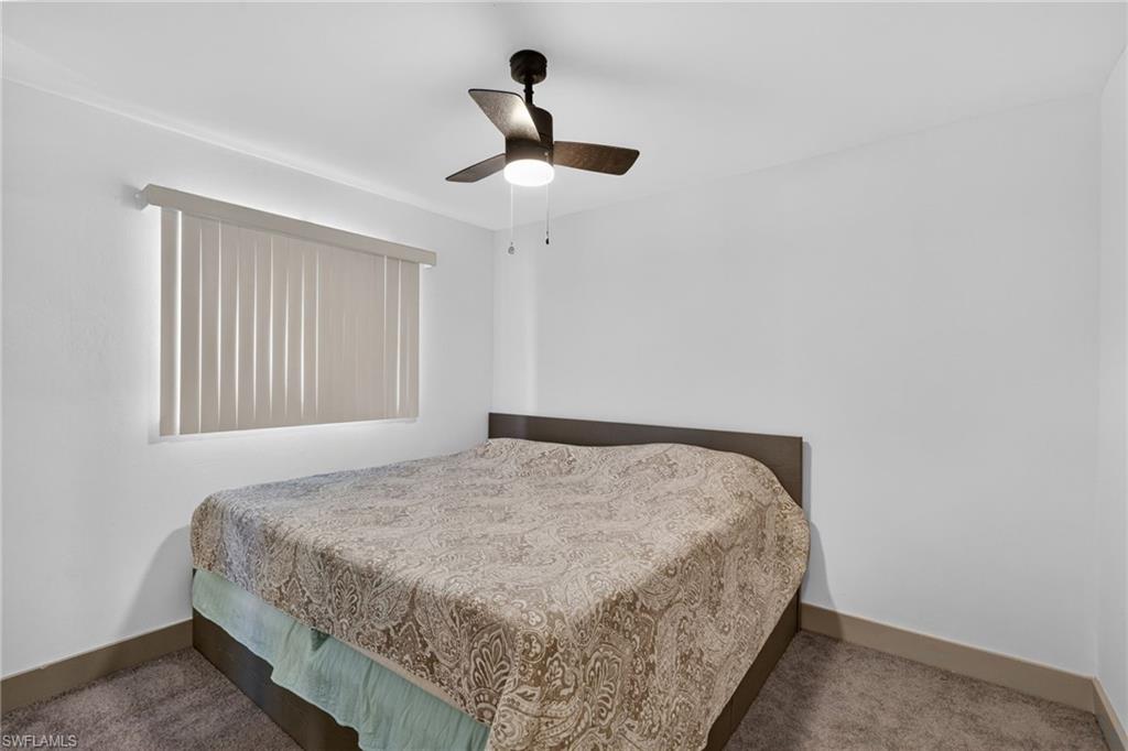 610 21st LN photo 30