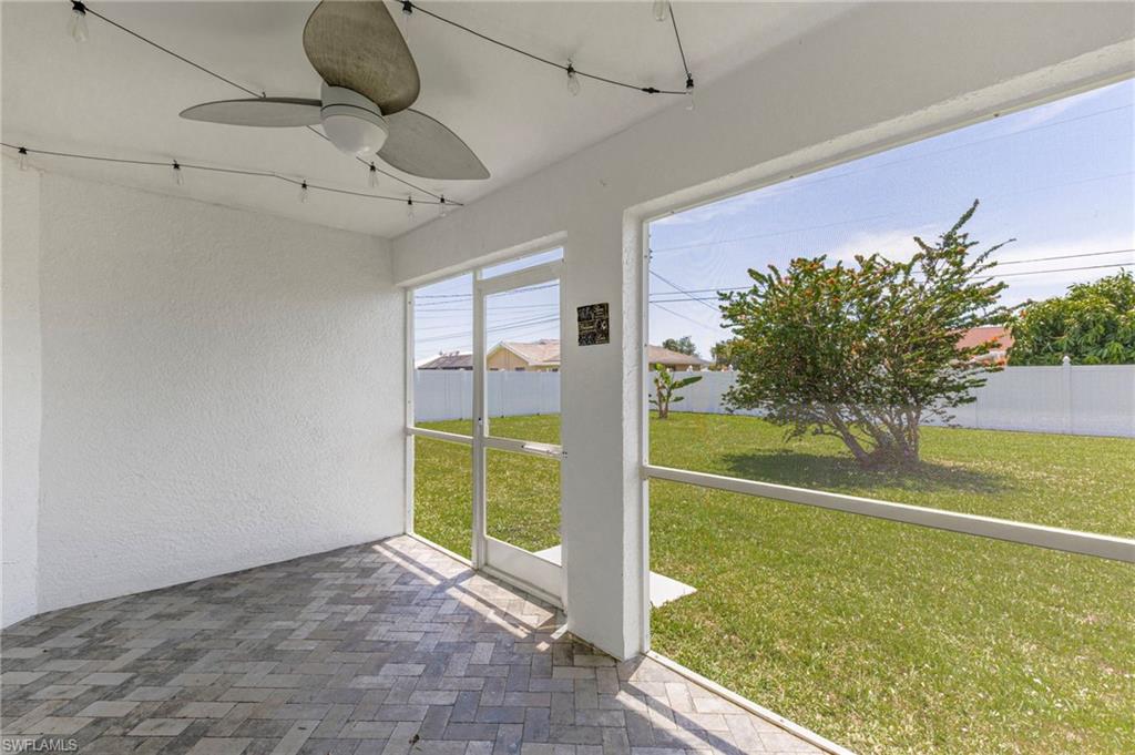 610 21st LN photo 33