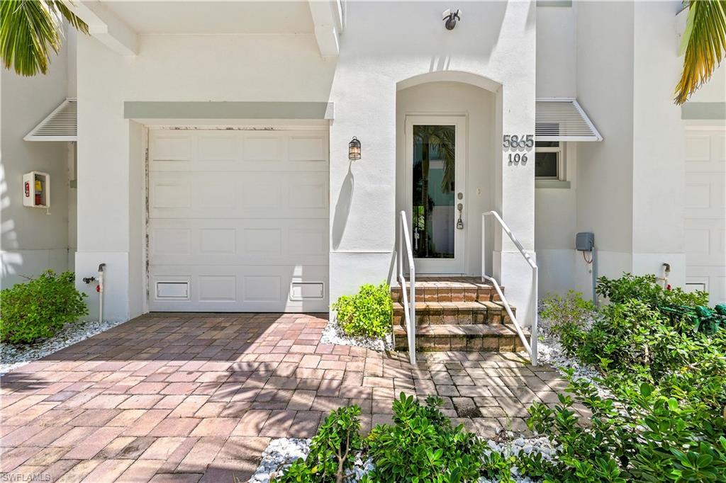 5865 Shell Cove DR 106