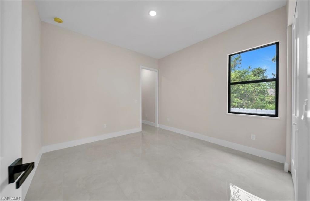 1116 Cherry ST E photo 29