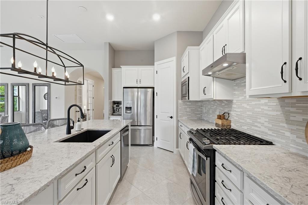 8877 Horned Lark DR