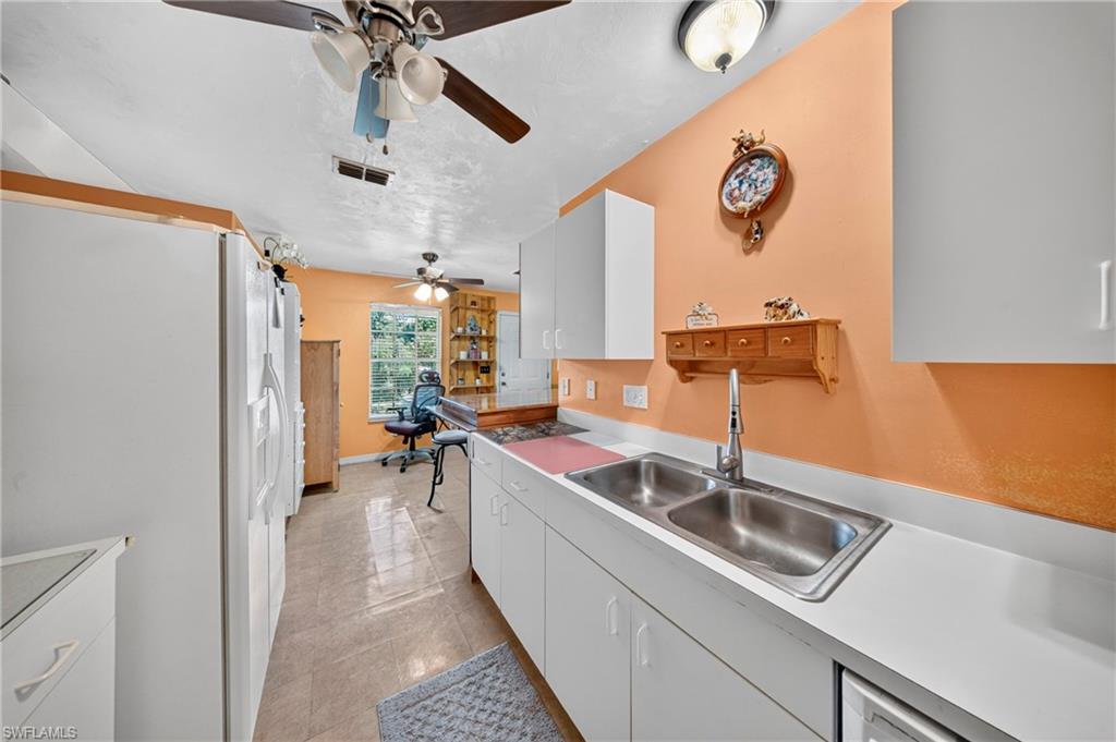 10020 Carolina ST 22 photo 29