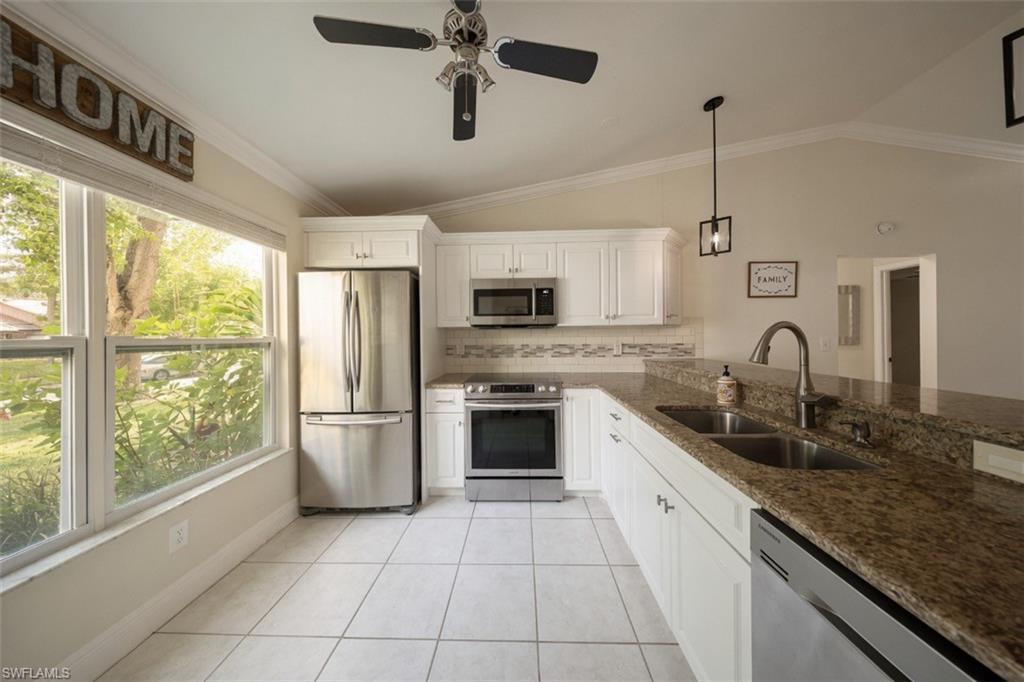 15818 Key Grass LN photo 12