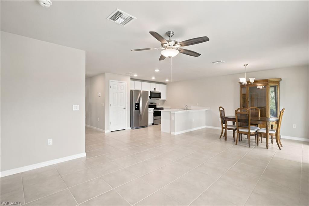 3166 Estancia LN photo 16