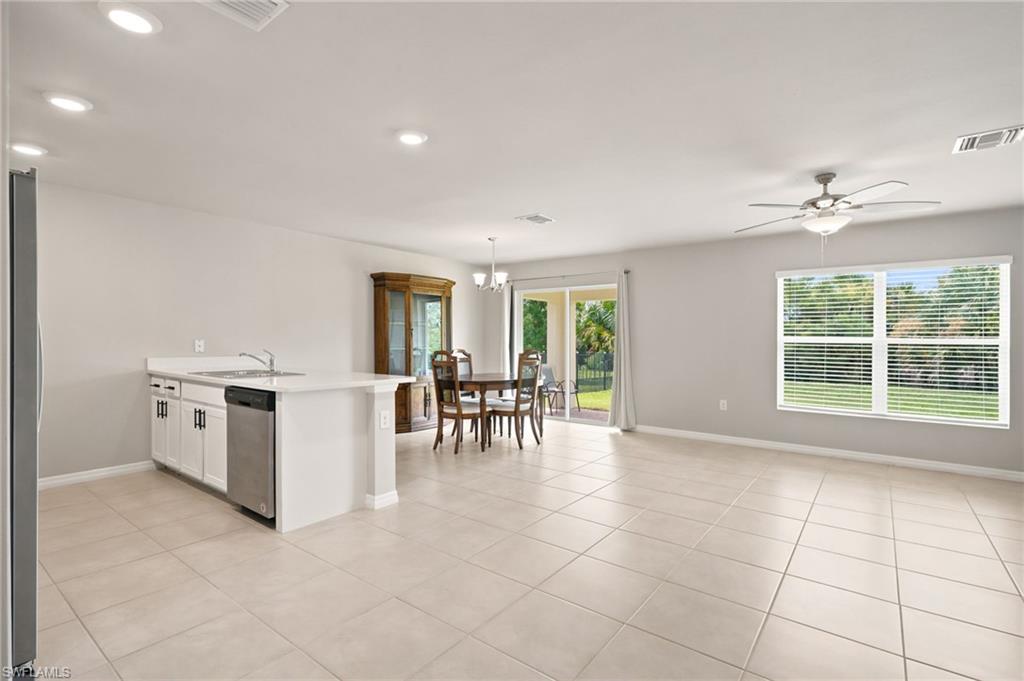 3166 Estancia LN photo 21