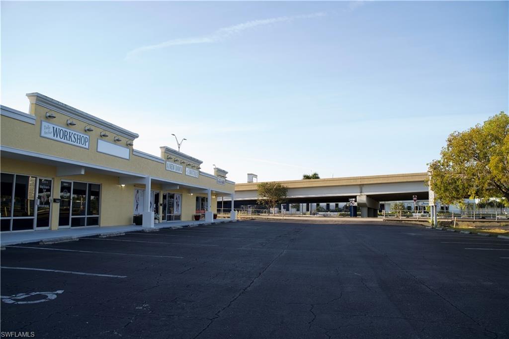 12709-12731 McGregor BLVD