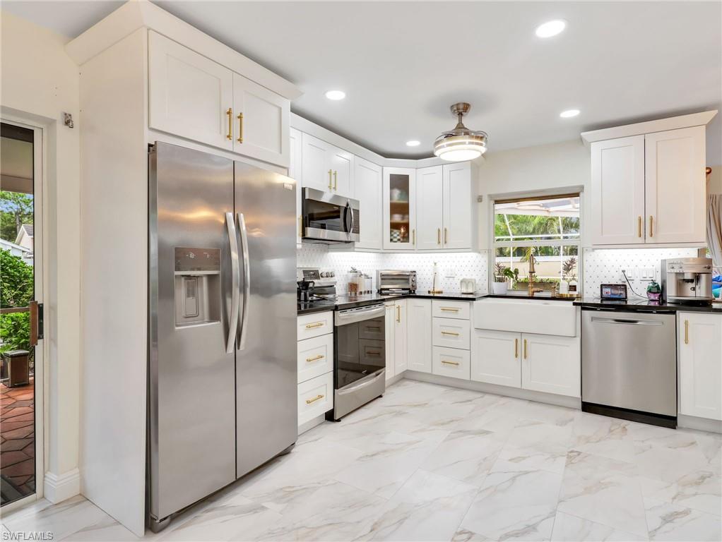 1256 Naples Lake DR photo 20