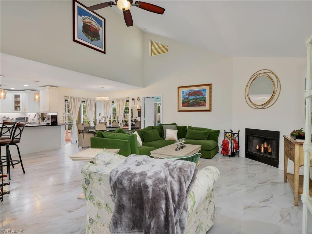 1256 Naples Lake DR photo 18