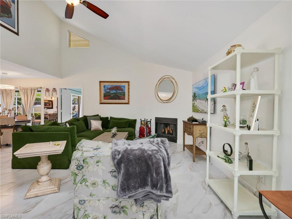 1256 Naples Lake DR photo 19