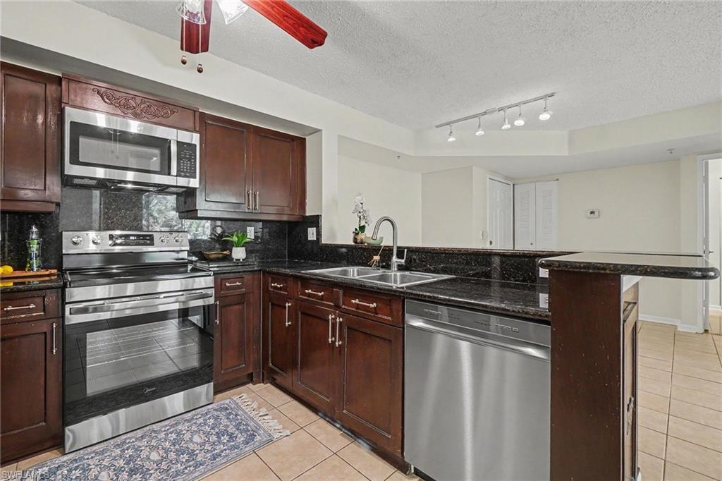 1280 Wildwood Lakes BLVD 106 photo 12