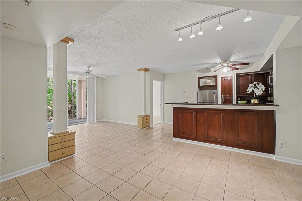 1280 Wildwood Lakes BLVD 106 photo 10