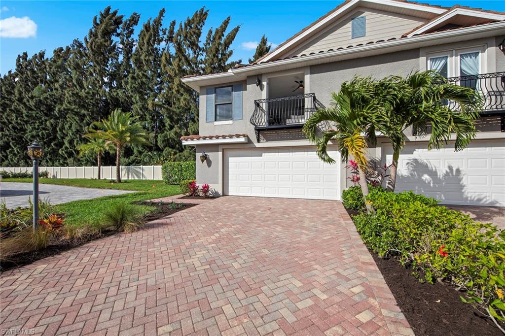 13124 Golden Palms CIR
