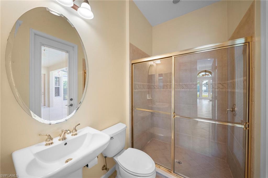 7914 Founders CIR photo 13
