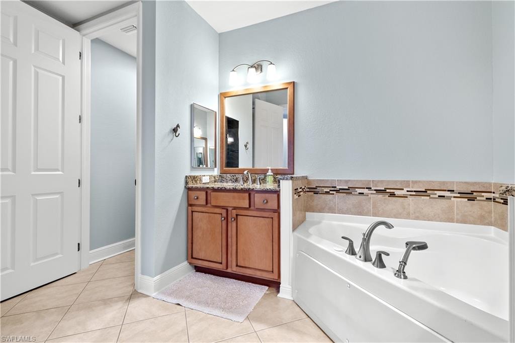 Primary Bath Suite W/Soaking Tub