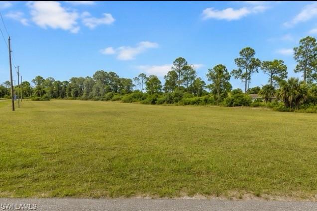 2208 33rd LN