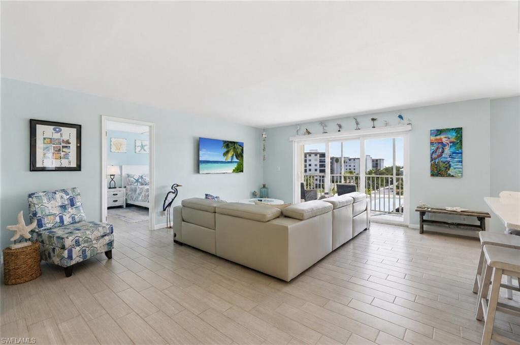6900 Estero BLVD 409 photo 12