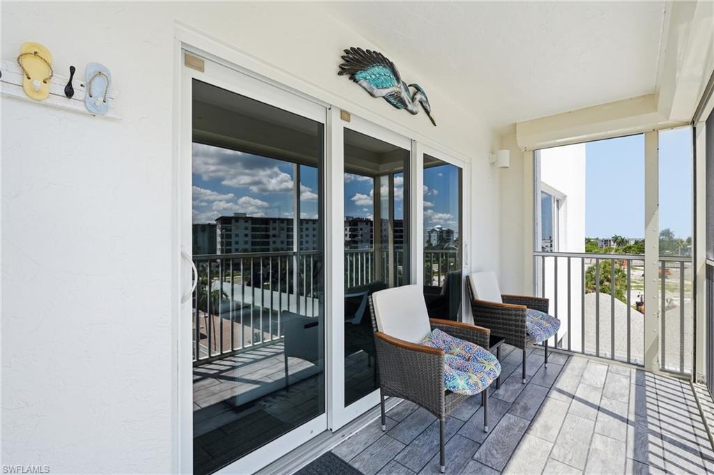 6900 Estero BLVD 409 photo 38
