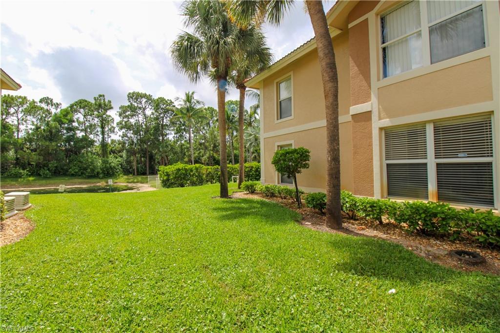 8215 Ibis Club DR 102 photo 23