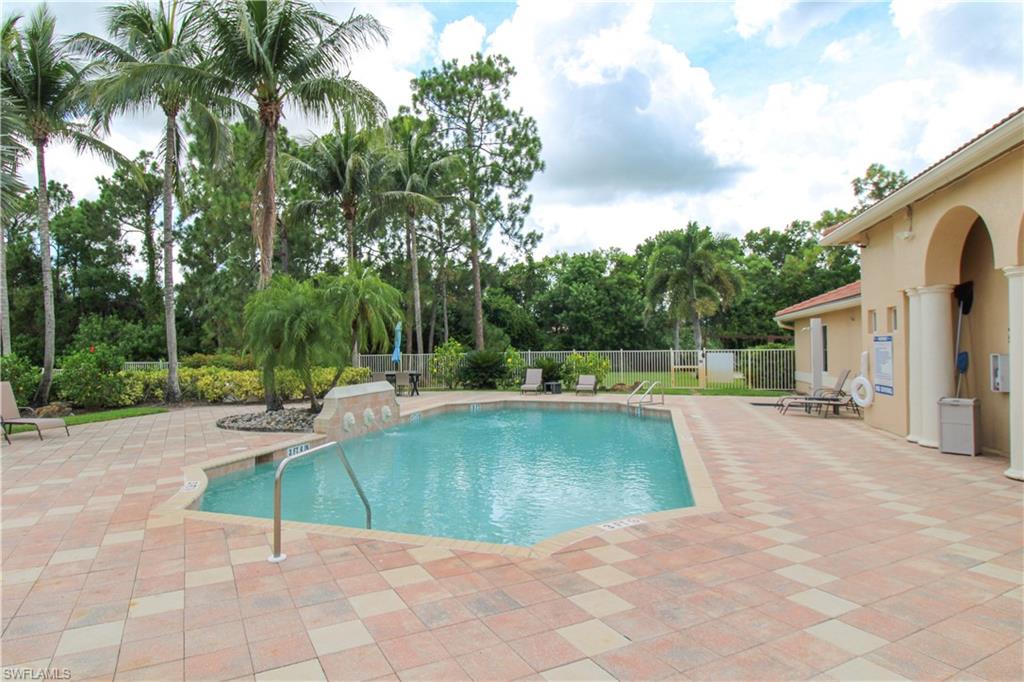 8215 Ibis Club DR 102