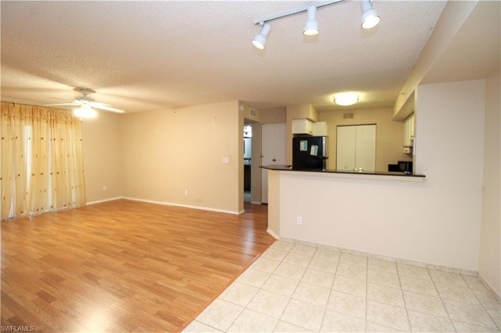 8215 Ibis Club DR 102 photo 10