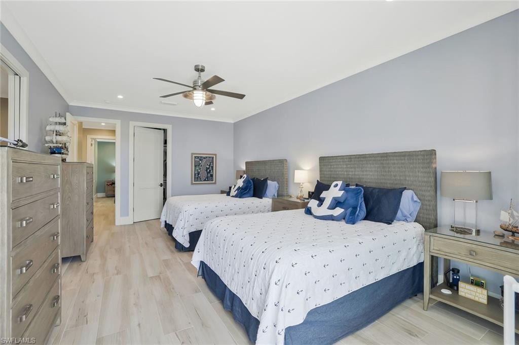 564 Spinnaker DR photo 13