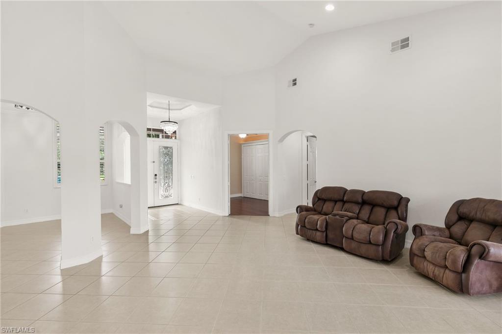 3917 Fabienne CT photo 6