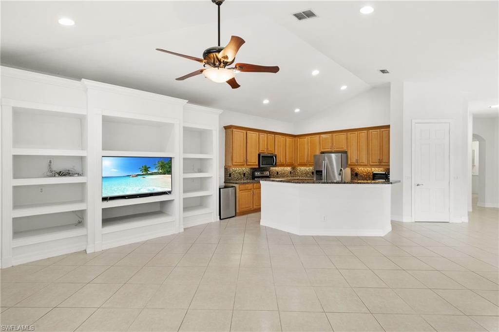 3917 Fabienne CT photo 16