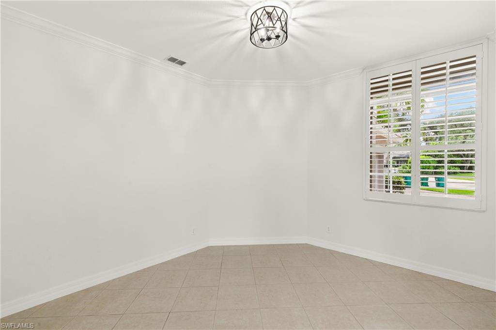 3917 Fabienne CT photo 7