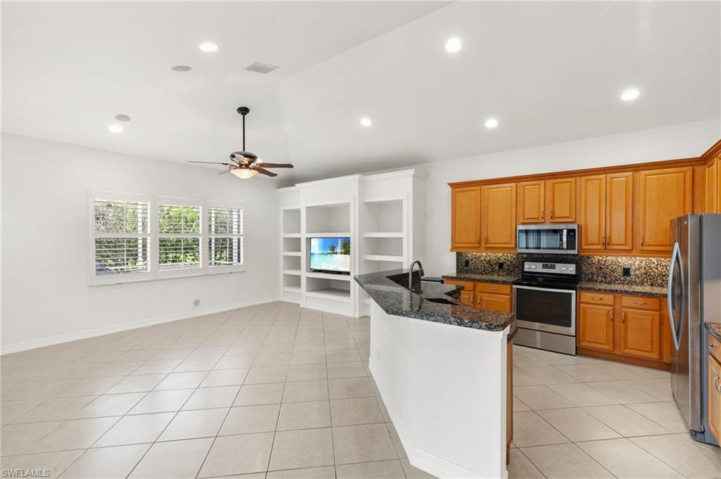 3917 Fabienne CT photo 9
