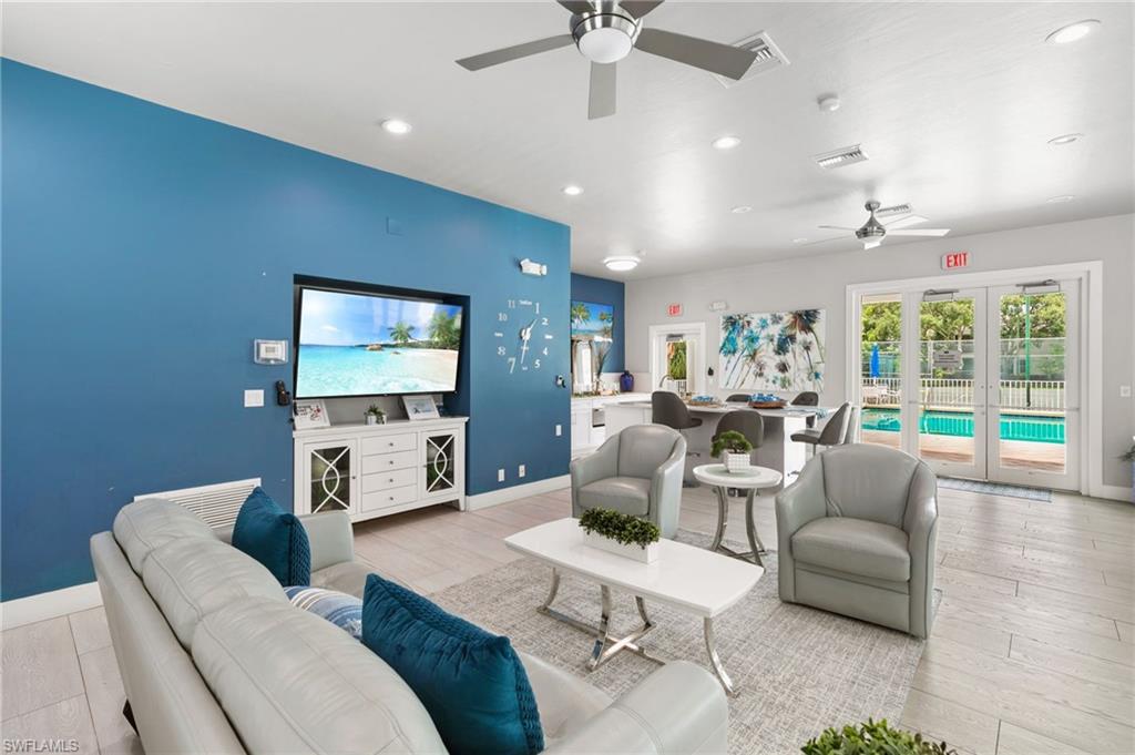 3917 Fabienne CT photo 39