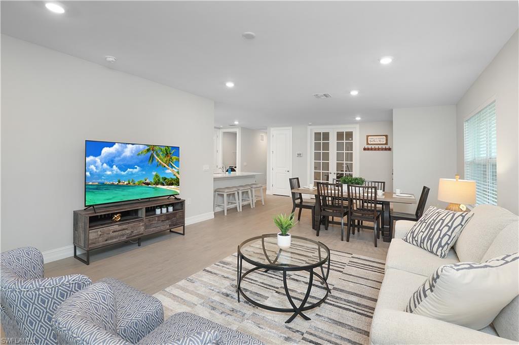 44442 Palm Frond DR
