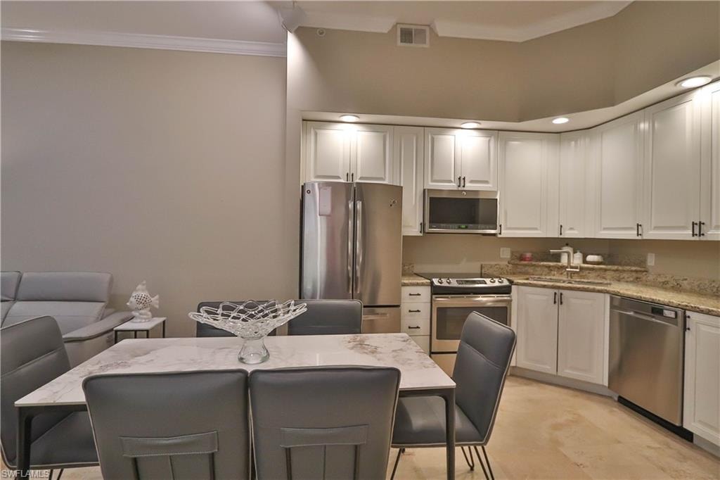 2825 Palm Beach BLVD 116 photo 17