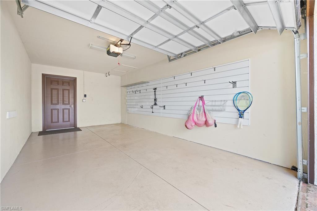 9529 Avellino WAY 2825 photo 22