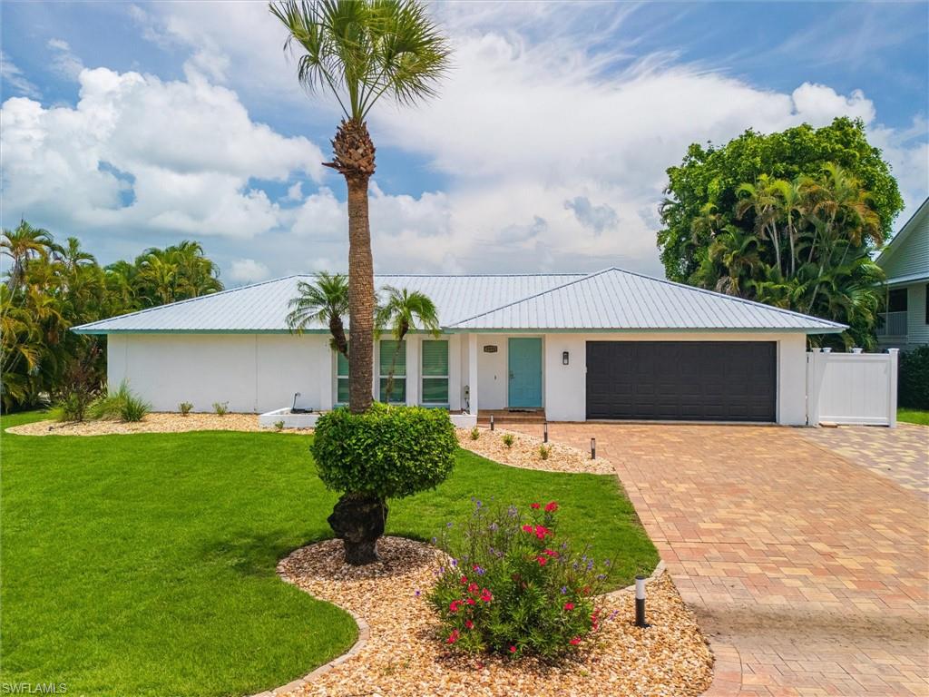 1477 Albatross RD