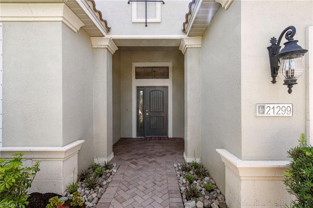 21299 Estero Vista CT