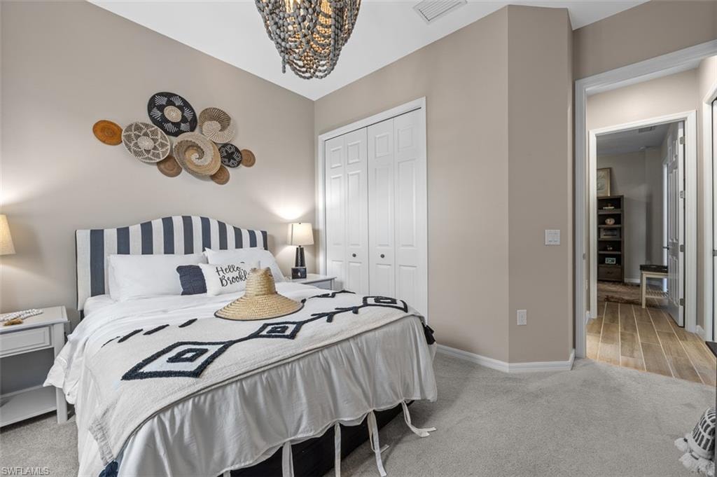 5994 Berwick LN photo 9