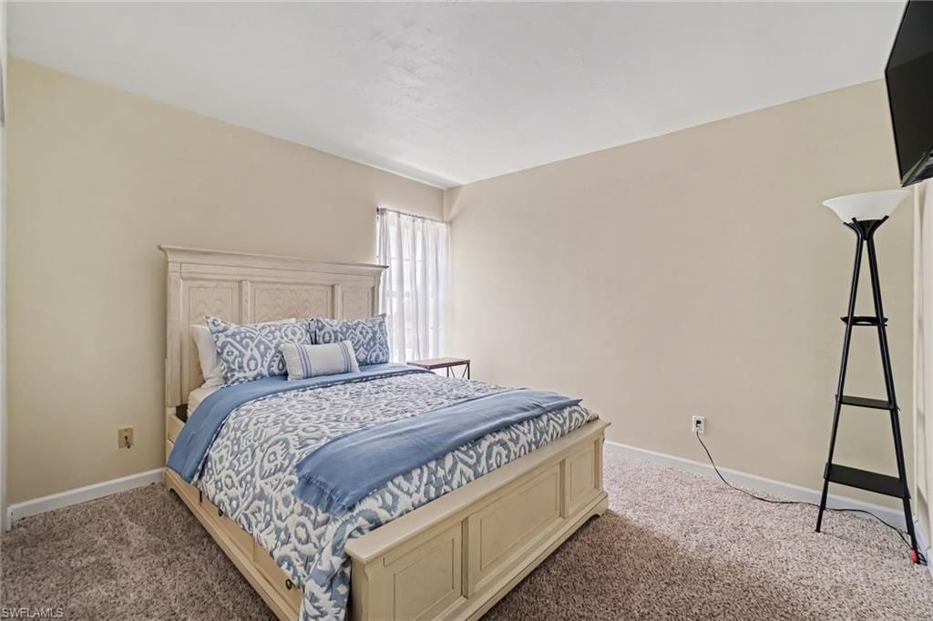 5625 Trailwinds DR 412 photo 11