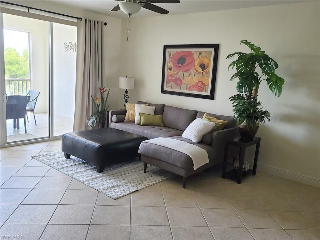 11041 Gulf Reflections DR 305