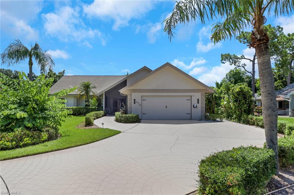 3036 Round Table LN