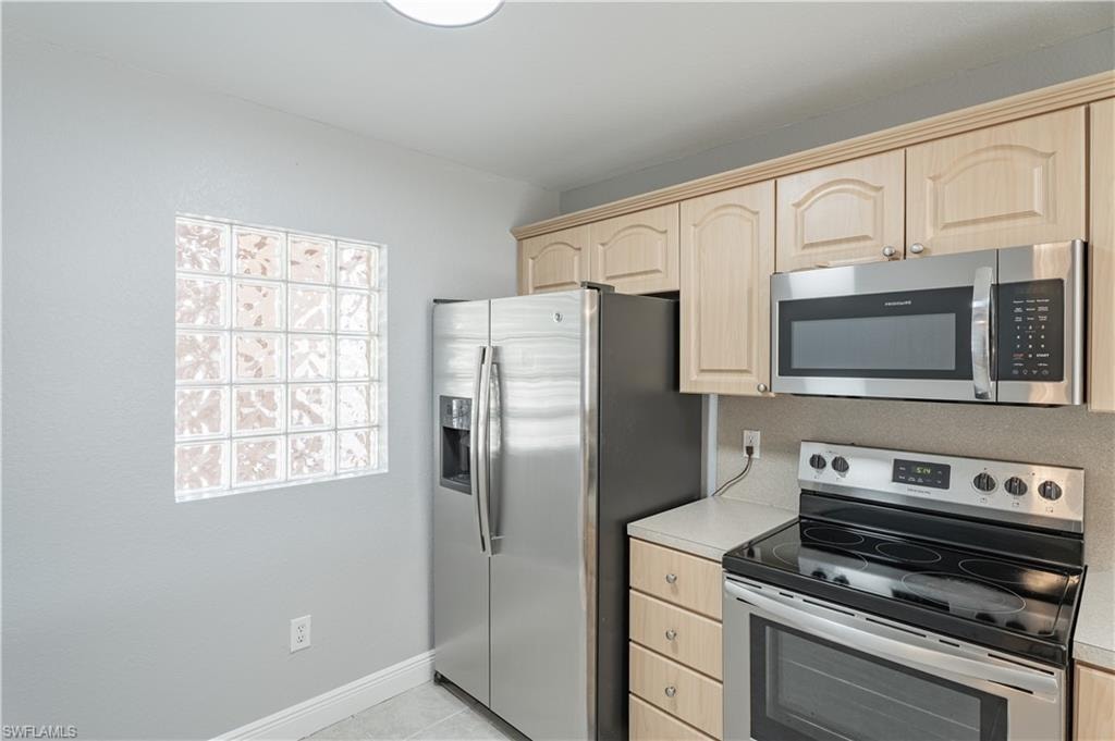 1227 SE 23rd PL 3 photo 6
