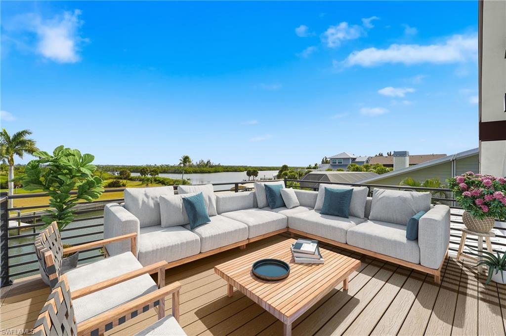 3rd floor balcony