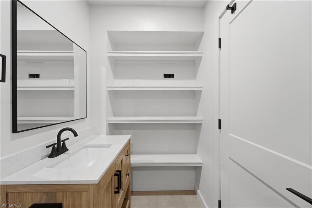 1st floor- bath #5