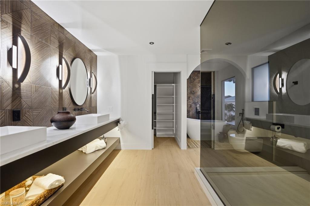 Master bath 1