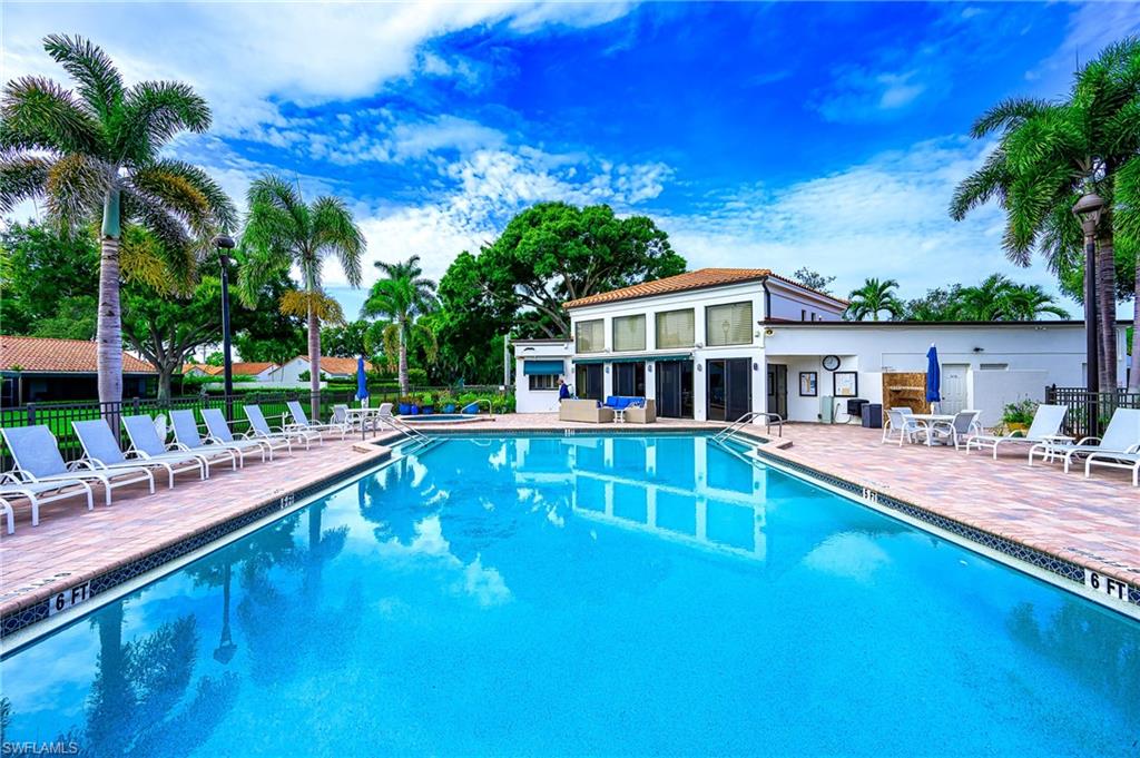 583 Beachwalk CIR Q-203 photo 26