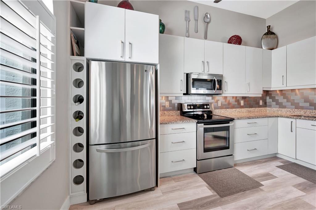 583 Beachwalk CIR Q-203 photo 9