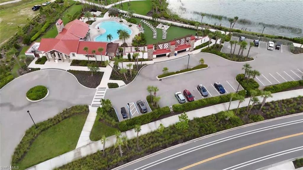 44292 Caraton TER photo 27