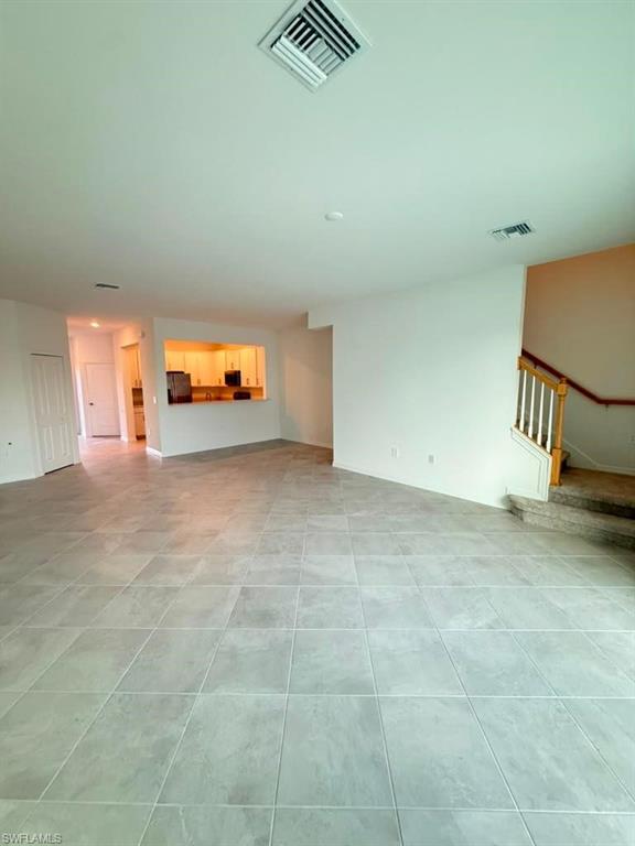 44292 Caraton TER photo 6