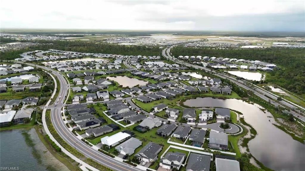 44292 Caraton TER photo 35